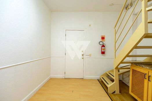 Foto 4 do(a) Sala / Conjunto Comercial false à venda em Juvevê, Curitiba