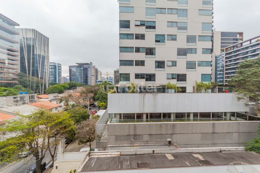 Foto 13 do(a) Apartamento de 1 quartos à venda em Vila Nova Conceição, São Paulo