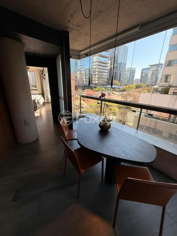 Foto 3 do(a) Apartamento de 1 quartos à venda em Vila Nova Conceição, São Paulo