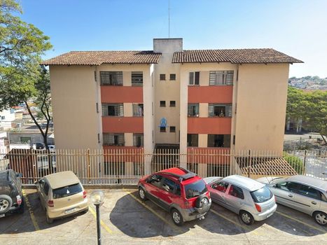 Foto 4 do(a) Apartamento de 2 quartos à venda em Europa, Belo Horizonte
