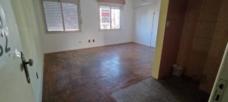 Foto 12 do(a) Flat de 1 quartos à venda em Jardim Leopoldina, Porto Alegre