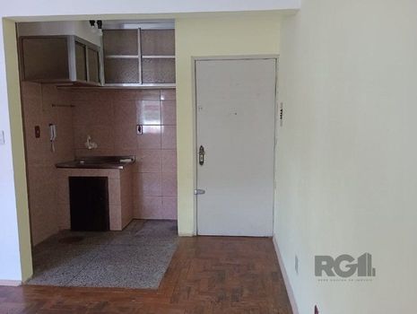 Foto 4 do(a) Flat de 1 quartos à venda em Jardim Leopoldina, Porto Alegre