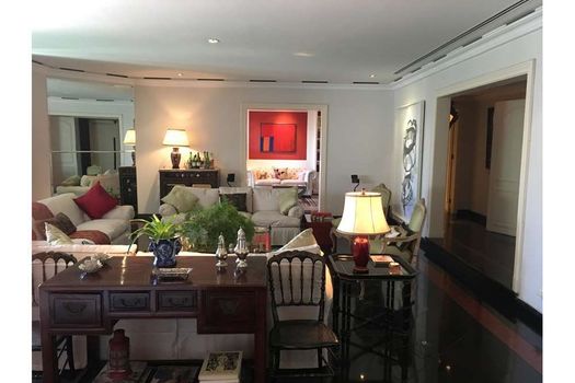 Foto 1 do(a) Apartamento de 4 quartos à venda em Vila Suzana, São Paulo