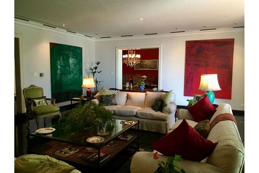 Foto 3 do(a) Apartamento de 4 quartos à venda em Vila Suzana, São Paulo