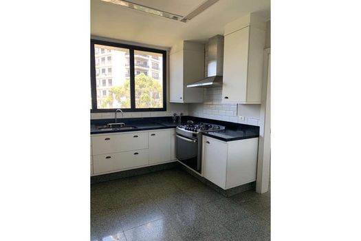 Foto 19 do(a) Apartamento de 4 quartos à venda em Vila Suzana, São Paulo