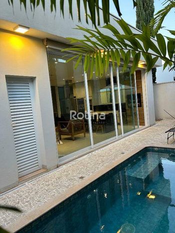 Foto 11 do(a) Casa em Condomínio false à venda em Jardim Botânico, Uberlândia