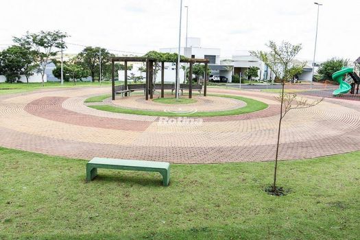 Foto 30 do(a) Casa em Condomínio false à venda em Jardim Botânico, Uberlândia