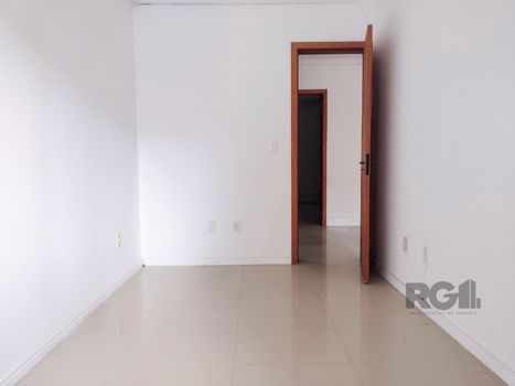 Foto 6 do(a) Casa de 2 quartos à venda em Hípica, Porto Alegre
