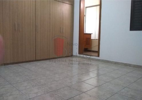 Foto 12 do(a) Casa de 3 quartos à venda em Jardim Piqueroby, São Paulo