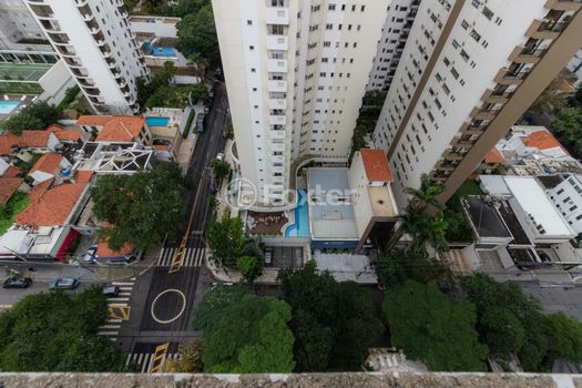 Foto 23 do(a) Apartamento de 3 quartos à venda em Indianópolis, São Paulo
