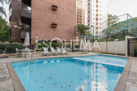 Foto 17 do(a) Apartamento de 4 quartos à venda em Vila Morumbi, São Paulo