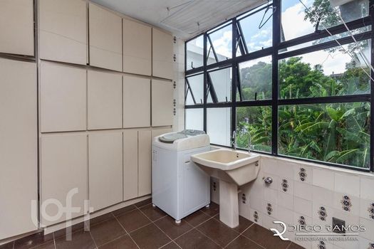 Foto 33 do(a) Apartamento de 4 quartos à venda em Vila Assunção, Porto Alegre