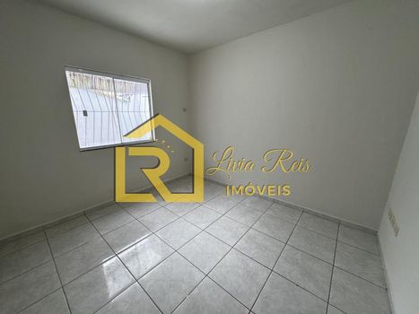 Foto 4 do(a) Casa de 2 quartos à venda em Extensão do Bosque, Rio das Ostras