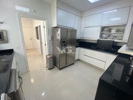 Foto 23 do(a) Apartamento de 4 quartos à venda em Higienópolis, São Paulo
