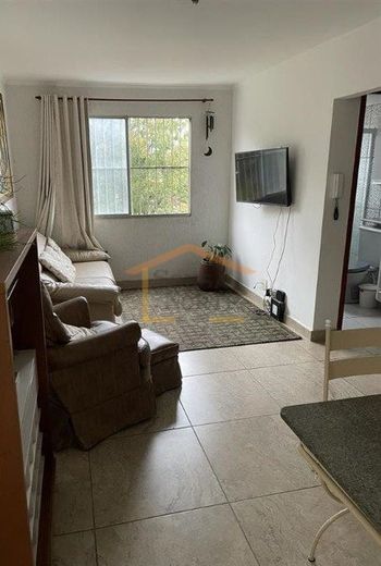 Foto 3 do(a) Apartamento de 2 quartos à venda em Vila Irmãos Arnoni, São Paulo