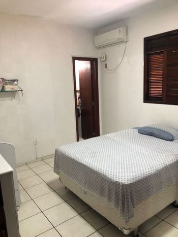 Foto 17 do(a) Casa de 4 quartos à venda em Vila União, Fortaleza