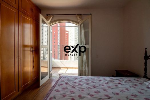 Foto 23 do(a) Cobertura de 3 quartos à venda em Vila Sofia, São Paulo
