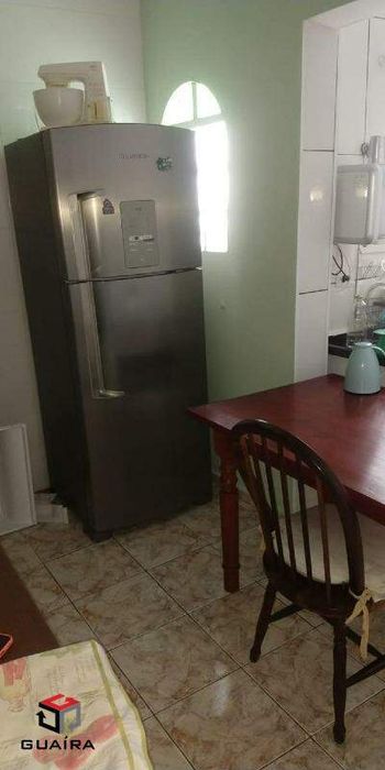 Foto 5 do(a) Casa de 2 quartos à venda em Jardim Marek, Santo André