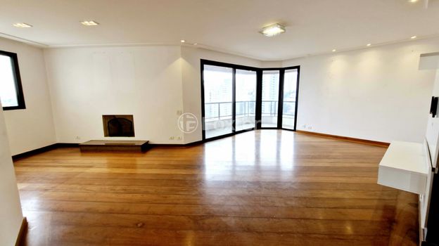 Foto 13 do(a) Apartamento de 4 quartos à venda em Aclimação, São Paulo