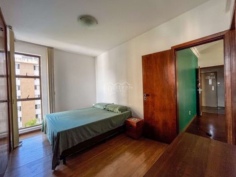 Foto 3 do(a) Apartamento de 4 quartos à venda em Santo Antônio, Belo Horizonte