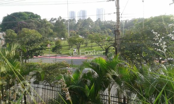 Foto 6 do(a) Apartamento de 3 quartos à venda em Jardim Avelino, São Paulo