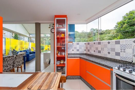 Foto 5 do(a) Casa de 3 quartos à venda em Santa Cândida, Curitiba