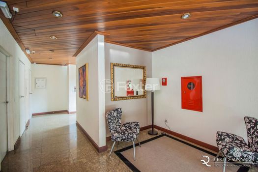 Foto 13 do(a) Apartamento de 3 quartos à venda em Petrópolis, Porto Alegre
