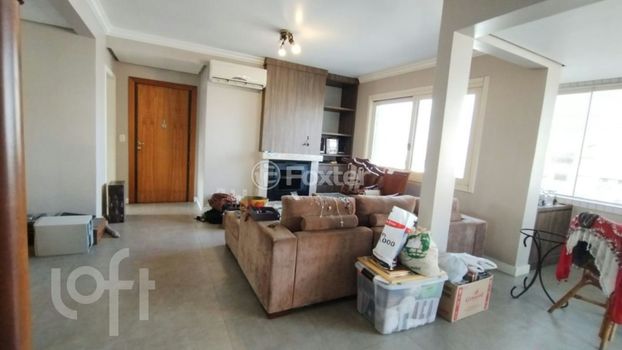 Foto 2 do(a) Apartamento de 3 quartos à venda em Petrópolis, Porto Alegre