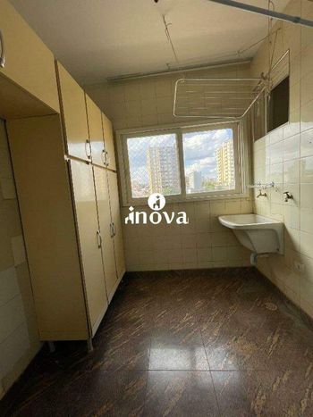 Foto 7 do(a) Apartamento de 4 quartos à venda em Centro, Uberaba