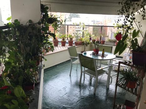 Foto 2 do(a) Apartamento de 3 quartos à venda em Vila Andrade, São Paulo