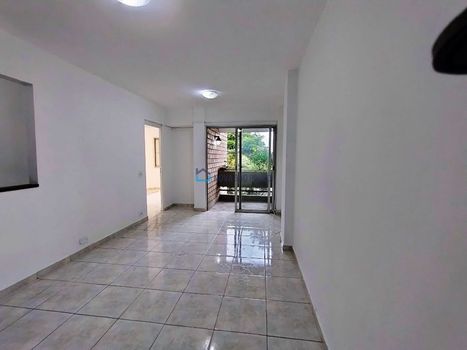 Foto 2 do(a) Apartamento de 2 quartos à venda em Vila Parque Jabaquara, São Paulo