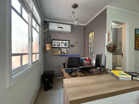 Foto 8 do(a) Casa de 2 quartos à venda em Marapé, Santos