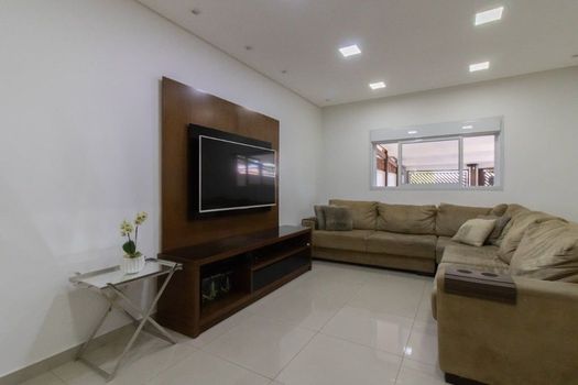 Foto 33 do(a) Casa em Condomínio de 3 quartos à venda em Jardim Vila Galvão, Guarulhos
