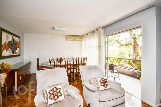 Foto 2 do(a) Apartamento de 3 quartos à venda em Menino Deus, Porto Alegre