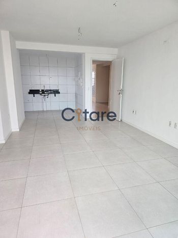 Foto 22 do(a) Apartamento de 3 quartos à venda em Guararapes, Fortaleza