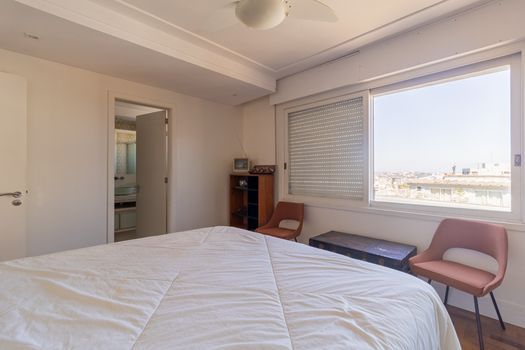 Foto 36 do(a) Apartamento de 3 quartos à venda em Petrópolis, Porto Alegre