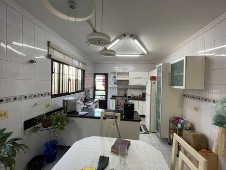 Foto 40 do(a) Casa de 3 quartos à venda em Parque Novo Mundo, São Paulo