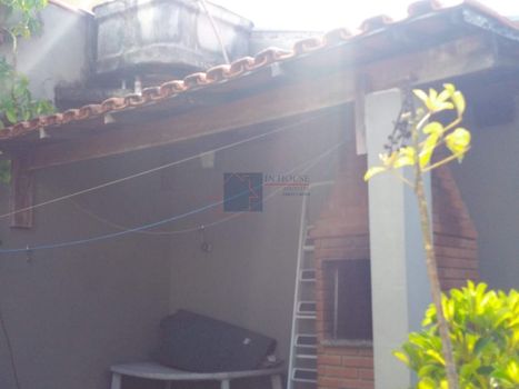 Foto 23 do(a) Casa de 3 quartos à venda em Jardim Lallo, São Paulo