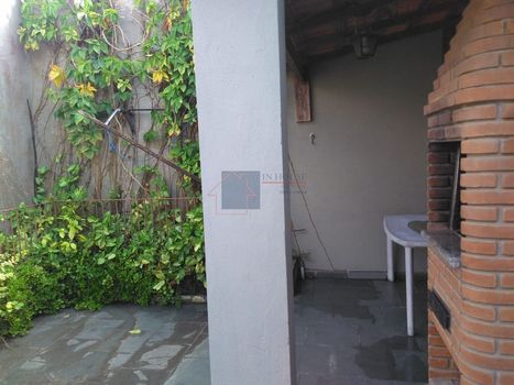 Foto 8 do(a) Casa de 3 quartos à venda em Jardim Lallo, São Paulo