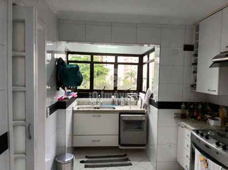 Foto 16 do(a) Apartamento de 3 quartos à venda em Vila Uberabinha, São Paulo