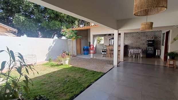 Foto 3 do(a) Casa de 3 quartos à venda em null, Loanda