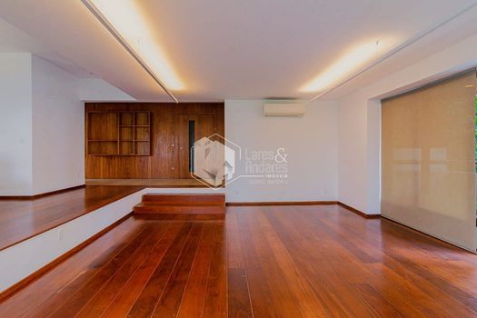 Foto 4 do(a) Apartamento de 3 quartos à venda em Aclimação, São Paulo