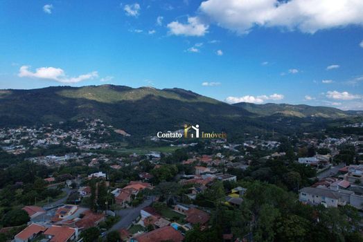 Foto 2 do(a) Casa em Condomínio de 3 quartos à venda em Vila Petrópolis, Atibaia