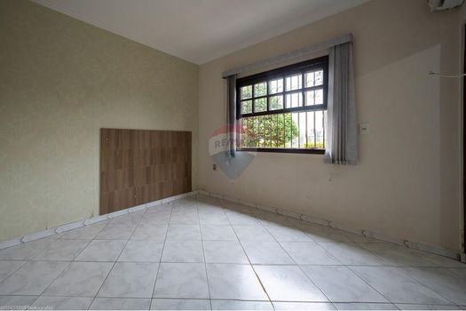 Foto 14 do(a) Casa de 4 quartos à venda em Vila São José, Várzea Paulista