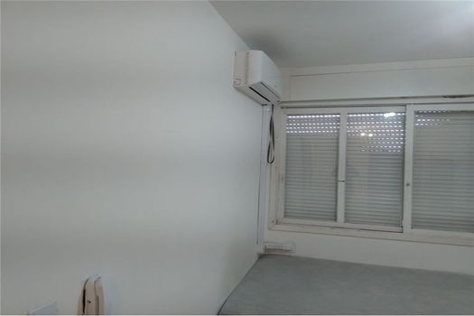 Foto 8 do(a) Apartamento de 1 quartos à venda em Partenon, Porto Alegre