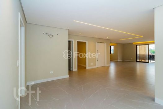 Foto 4 do(a) Apartamento de 3 quartos à venda em Aclimação, São Paulo