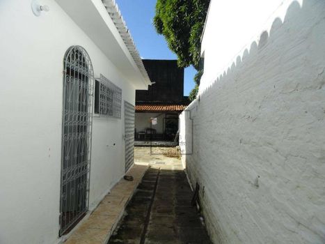 Foto 9 do(a) Casa de 4 quartos à venda em Nossa Senhora de Nazaré, Natal