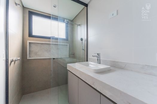 Foto 16 do(a) Casa em Condomínio de 3 quartos à venda em Santo Inácio, Curitiba