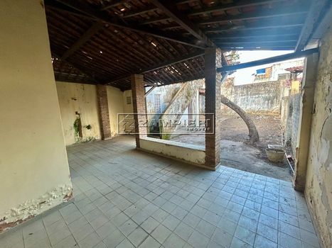 Foto 13 do(a) Casa de 6 quartos à venda em Poço, Maceió