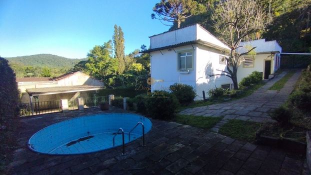 Foto 4 do(a) Casa de 3 quartos à venda em Soberbo, Teresópolis